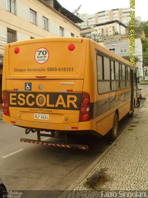 Escolares 6442 na cidade de Juiz de Fora, Minas Gerais, Brasil, por Fábio Singulani. Número da foto: #5127079.