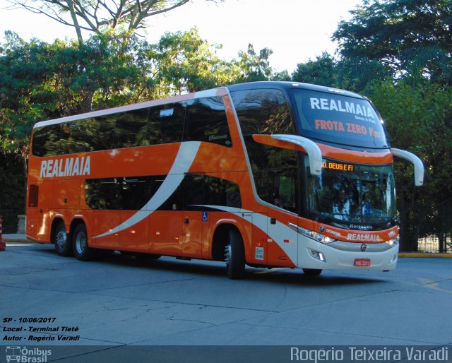 RealMaia Turismo e Cargas 1704 na cidade de São Paulo, São Paulo, Brasil, por Rogério Teixeira Varadi. ID da foto: 5129226.