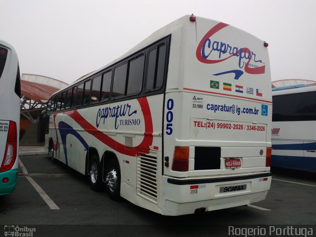 Capratur Turismo 005 na cidade de Aparecida, São Paulo, Brasil, por  Rogerio Porttuga. ID da foto: 5129093.