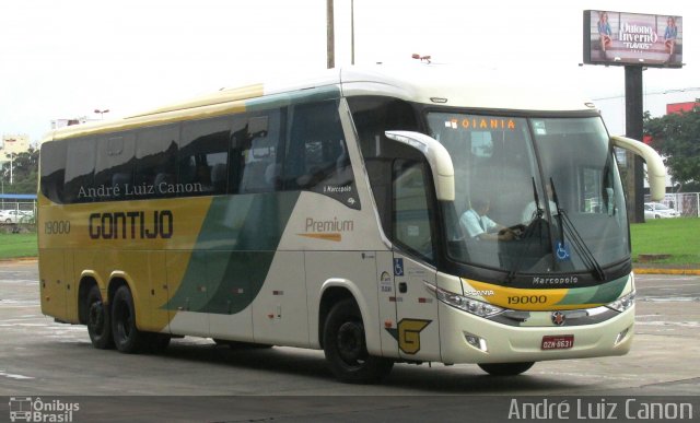 Empresa Gontijo de Transportes 19000 na cidade de Goiânia, Goiás, Brasil, por André Luiz Canon. Número da foto: #5131704.