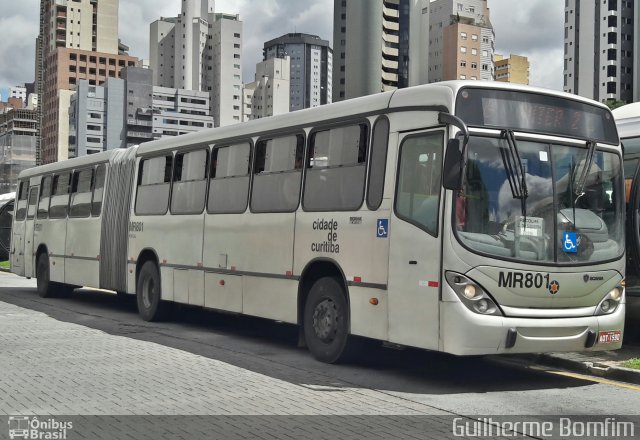 Auto Viação Mercês MR801 na cidade de Curitiba, Paraná, Brasil, por Guilherme Bomfim. Número da foto: #5132767.