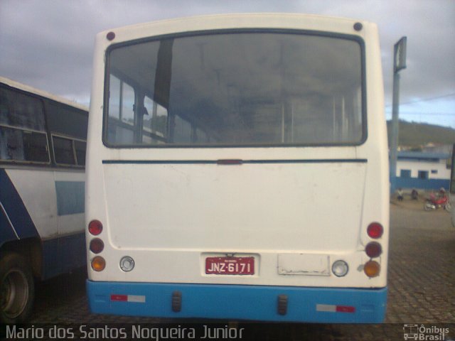 Ônibus Particulares 533 na cidade de Gandu, Bahia, Brasil, por Mario dos Santos Nogueira Junior. Número da foto: #5135360.