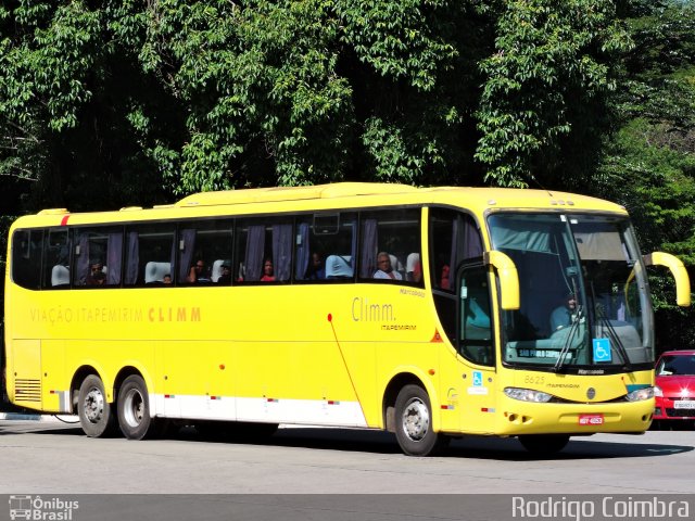 Viação Itapemirim 8625 na cidade de São Paulo, São Paulo, Brasil, por Rodrigo Coimbra. ID da foto: 5138127.