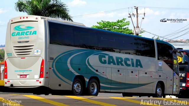 Viação Garcia 7211 na cidade de Londrina, Paraná, Brasil, por Andrey Gustavo. Número da foto: #5141674.