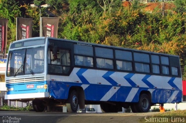 Ônibus Particulares 6452 na cidade de Manhuaçu, Minas Gerais, Brasil, por Saimom  Lima. Número da foto: #5144577.