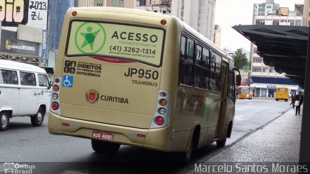 Expresso Azul JP950 na cidade de Curitiba, Paraná, Brasil, por Marcelo Santos Moraes. ID da foto: 5149097.