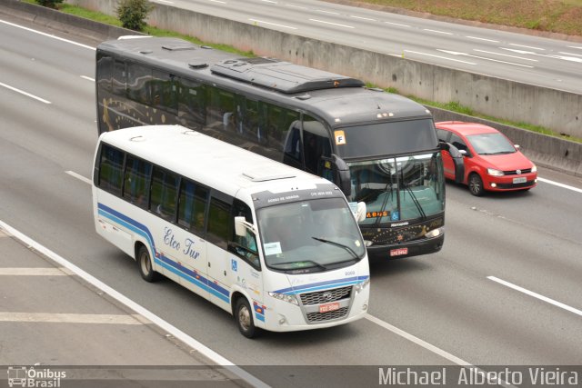 ETCO Tur 8000 na cidade de Barueri, São Paulo, Brasil, por Michael  Alberto Vieira. Número da foto: #5154098.