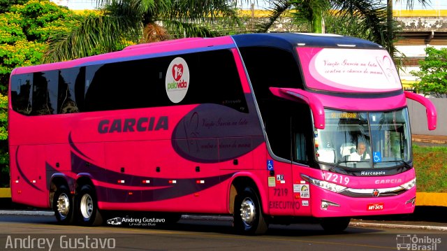 Viação Garcia 7219 na cidade de Londrina, Paraná, Brasil, por Andrey Gustavo. ID da foto: 5154557.