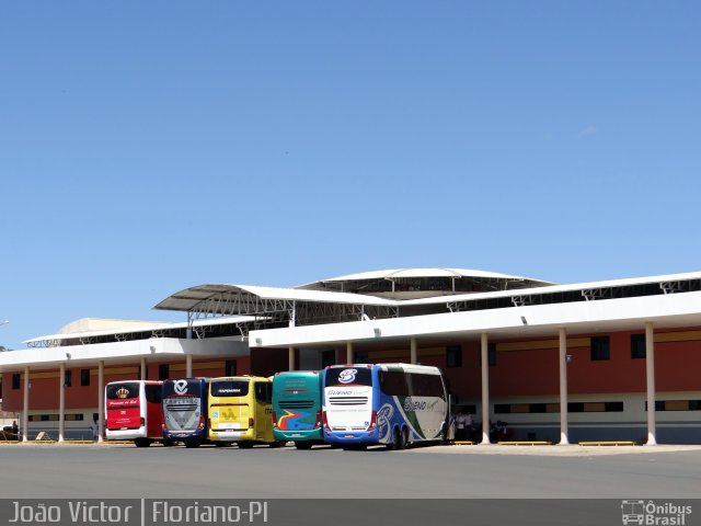 Terminais Rodoviários e Urbanos Rodoviária de Floriano-PI na cidade de Floriano, Piauí, Brasil, por João Victor. ID da foto: 5157794.