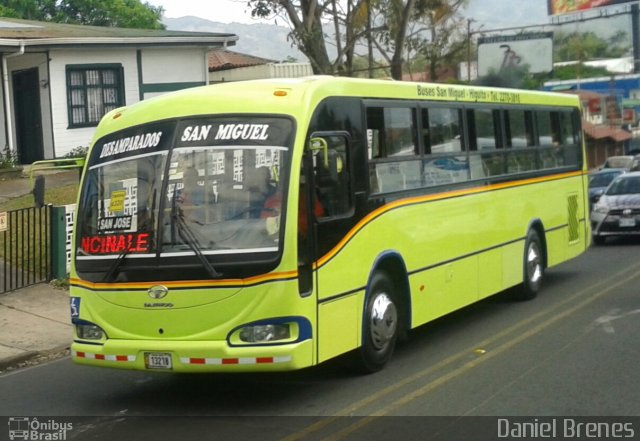 Buses San Miguel Higuito BUSMI 11 na cidade de , por Daniel Brenes. Número da foto: #5099436.