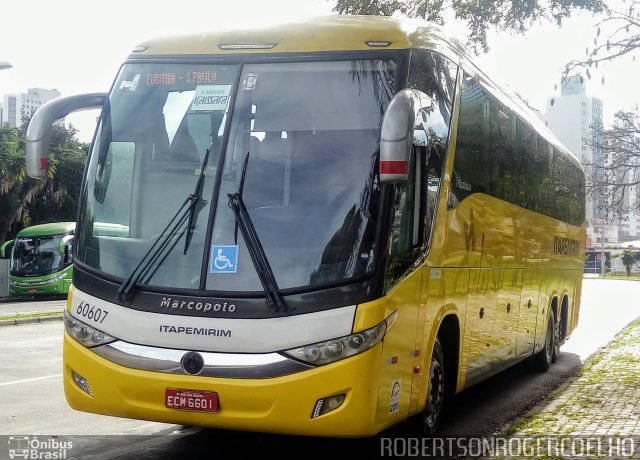 Viação Itapemirim 60607 na cidade de Curitiba, Paraná, Brasil, por Roger Coelho. Número da foto: #5100530.