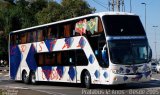 Cristal Turismo e Transporte 800 na cidade de São Paulo, São Paulo, Brasil, por Cristiano Soares da Silva. Número da foto: #5102356.