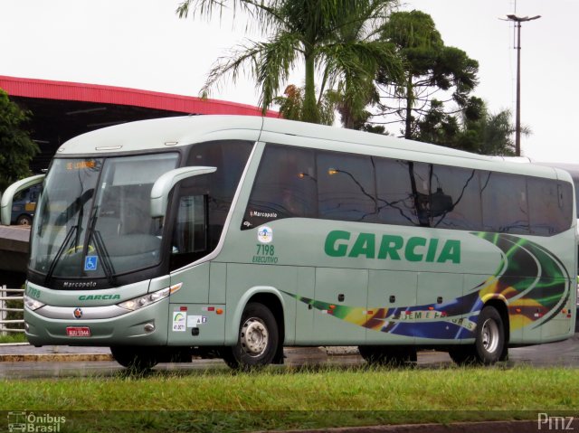 Viação Garcia 7198 na cidade de Londrina, Paraná, Brasil, por Alexandre Promenzio. ID da foto: 5109360.