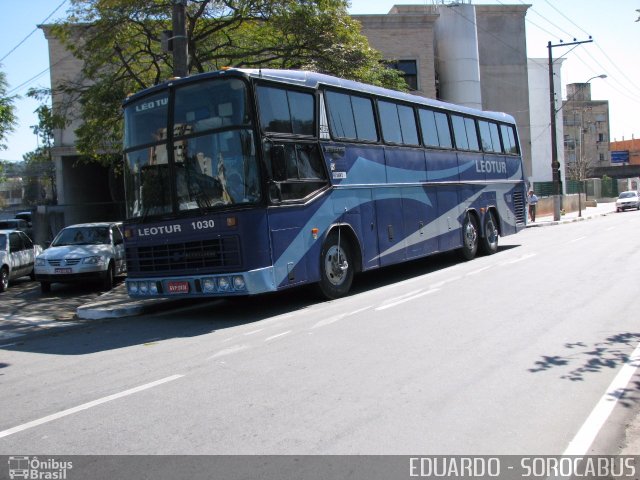 Leotur Transporte e Turismo 1030 na cidade de São Paulo, São Paulo, Brasil, por EDUARDO - SOROCABUS. Número da foto: #5111381.
