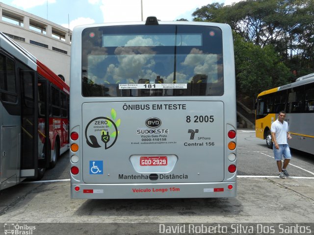Viação Gato Preto 8 2005 na cidade de São Paulo, São Paulo, Brasil, por David Roberto Silva Dos Santos. Número da foto: #5112500.