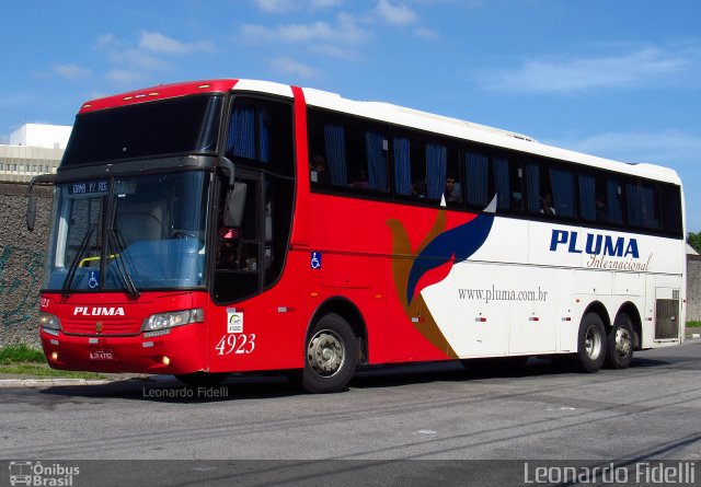 Pluma Conforto e Turismo 4923 na cidade de São Paulo, São Paulo, Brasil, por Leonardo Fidelli. ID da foto: 5186390.