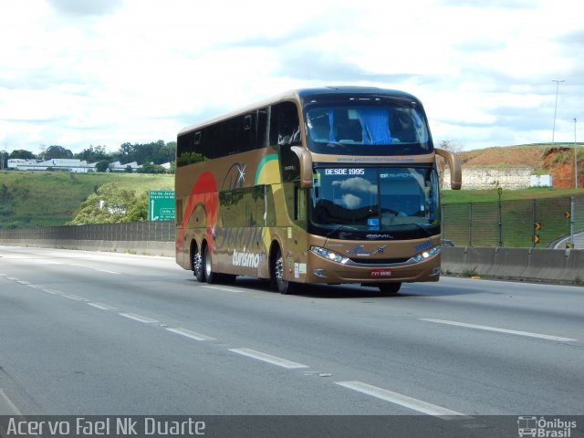 Poloni Turismo 3500 na cidade de São José dos Campos, São Paulo, Brasil, por Raphael José da Silva. Número da foto: #5187073.