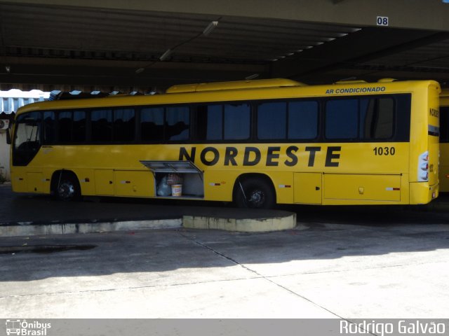 Viação Nordeste 1030 na cidade de Natal, Rio Grande do Norte, Brasil, por Rodrigo Galvão. Número da foto: #5186376.