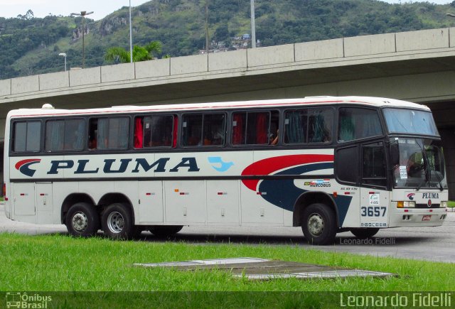 Pluma Conforto e Turismo 3657 na cidade de Florianópolis, Santa Catarina, Brasil, por Leonardo Fidelli. ID da foto: 5186407.