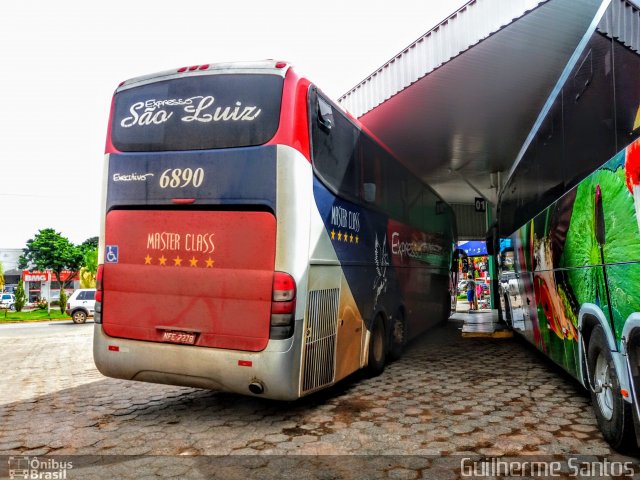 Expresso São Luiz 6890 na cidade de Sinop, Mato Grosso, Brasil, por Guilherme Santos. Número da foto: #5188370.