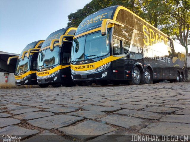 Expresso Nordeste 5415 na cidade de Campo Mourão, Paraná, Brasil, por EDUARDO - SOROCABUS. Número da foto: #5188517.