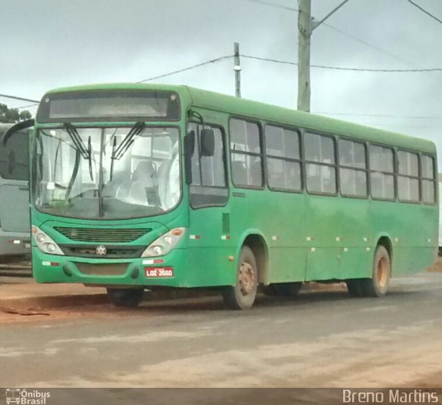 Ônibus Particulares LOZ2660 na cidade de Itamarandiba, Minas Gerais, Brasil, por Breno Martins. Número da foto: #5191061.