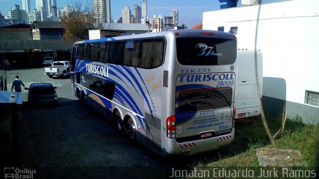 Turiscoll - Turismo Collet Ltda. 28000 na cidade de Balneário Camboriú, Santa Catarina, Brasil, por Jonatan Eduardo Jurk Ramos. ID da foto: 5191467.