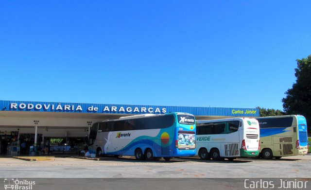 Terminais Rodoviários e Urbanos Aragarças (GO) na cidade de Aragarças, Goiás, Brasil, por Carlos Júnior. ID da foto: 5192178.