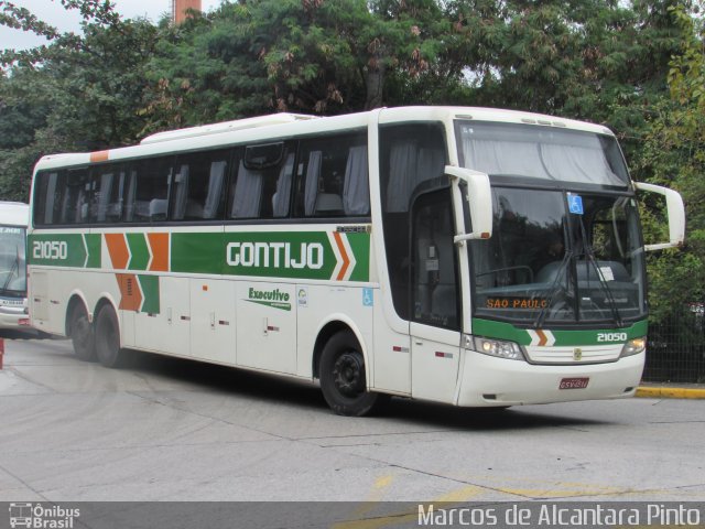 Empresa Gontijo de Transportes 21050 na cidade de São Paulo, São Paulo, Brasil, por Marcos de Alcantara Pinto. Número da foto: #5192682.