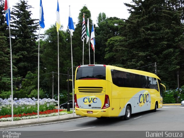 Turistur 12000 na cidade de Gramado, Rio Grande do Sul, Brasil, por Daniel Souza. ID da foto: 5194281.