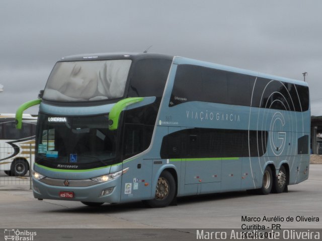 Viação Garcia 8611 na cidade de Curitiba, Paraná, Brasil, por Marco Aurélio de Oliveira. ID da foto: 5196668.