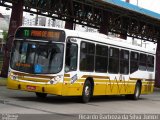 Companhia Carris Porto-Alegrense 0711 na cidade de Porto Alegre, Rio Grande do Sul, Brasil, por Ricardo Barboza da Silva Júnior. Número da foto: #:id.