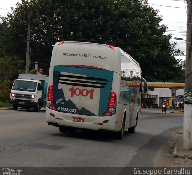 Auto Viação 1001 RJ 108.057 na cidade de Nova Friburgo, Rio de Janeiro, Brasil, por Giuseppe Carvalho. ID da foto: 5210358.