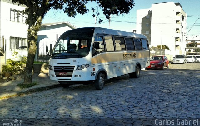 Gija Transportes 602 na cidade de Caxias do Sul, Rio Grande do Sul, Brasil, por Carlos Gabriel. Número da foto: #5212279.