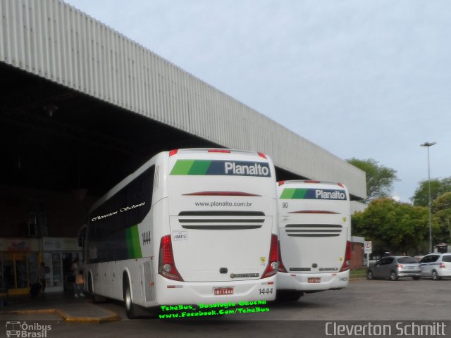 Planalto Transportes 1444 na cidade de Santa Cruz do Sul, Rio Grande do Sul, Brasil, por Cleverton Schmitt. Número da foto: #5210510.