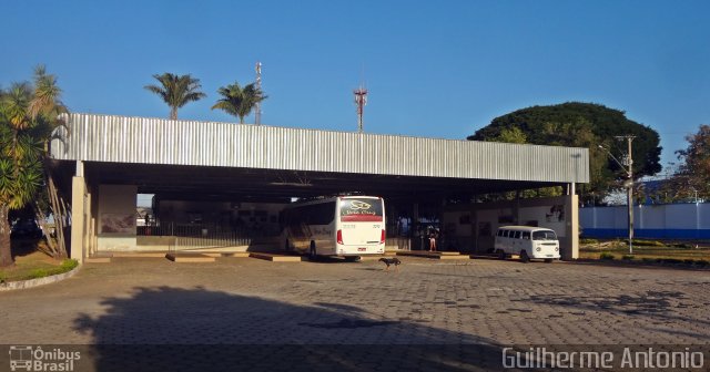 Terminais Rodoviários e Urbanos Terminal Rodoviário de Ibiá  na cidade de Ibiá, Minas Gerais, Brasil, por Guilherme Antonio. ID da foto: 5219373.