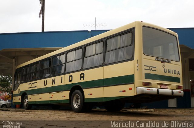 Empresa Unida Mansur e Filhos 103 na cidade de Ubá, Minas Gerais, Brasil, por Marcelo Candido de Oliveira. ID da foto: 5221337.