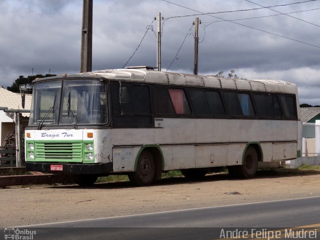 Ônibus Particulares 2026 na cidade de Irati, Paraná, Brasil, por André Felipe Mudrei. Número da foto: #5222384.