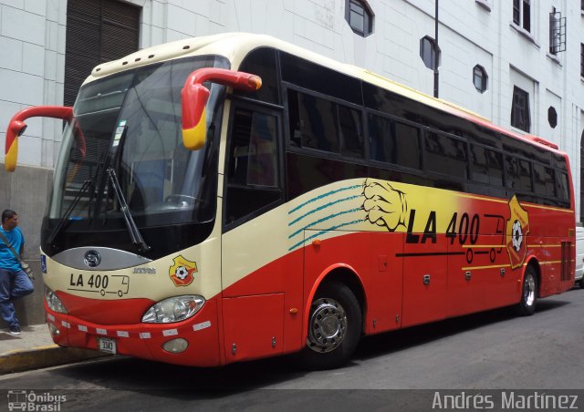 La 400 HB 3343 na cidade de , por Andrés Martínez Rodríguez. Número da foto: #5223505.