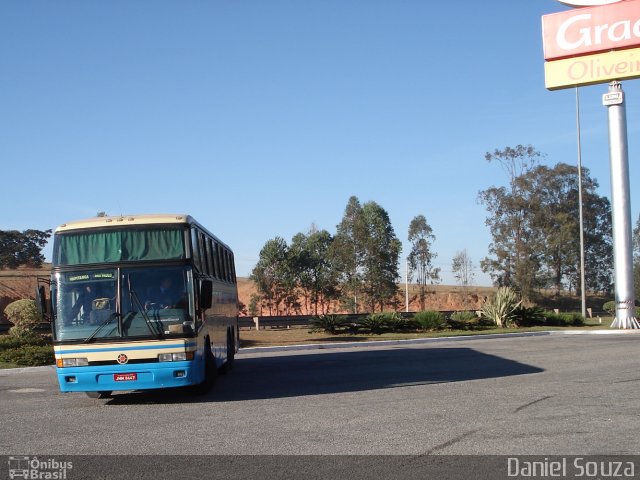 Viação Novo Horizonte 705311 na cidade de Oliveira, Minas Gerais, Brasil, por Daniel Souza. Número da foto: #5226596.