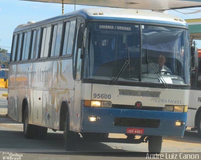 Expresso Santa Marta 95600 na cidade de Goiânia, Goiás, Brasil, por André Luiz Canon. Número da foto: #5227391.