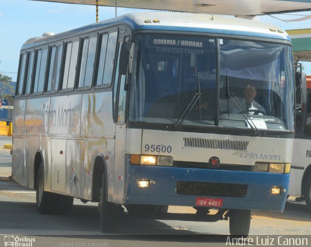 Expresso Santa Marta 95600 na cidade de Goiânia, Goiás, Brasil, por André Luiz Canon. ID da foto: 5227391.