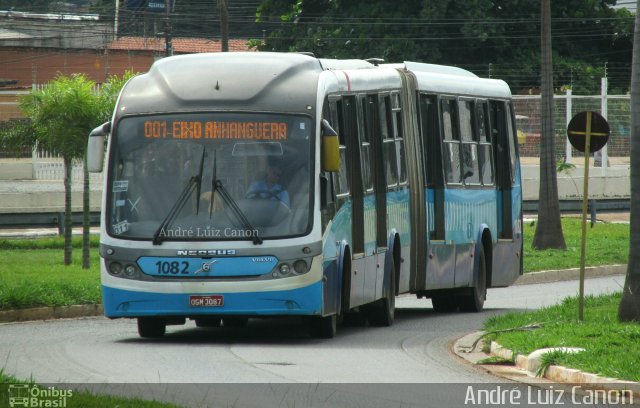 Metrobus 1082 na cidade de Goiânia, Goiás, Brasil, por André Luiz Canon. Número da foto: #5230681.