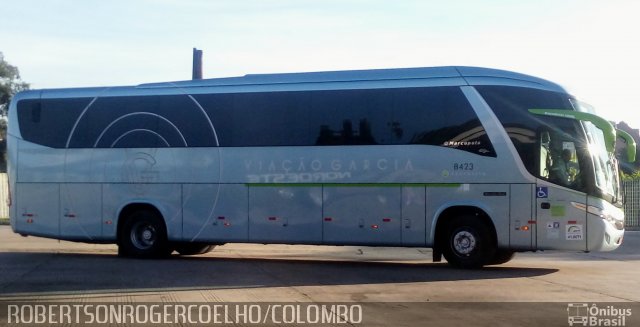Viação Garcia 8423 na cidade de Curitiba, Paraná, Brasil, por Roger Coelho. Número da foto: #5234693.