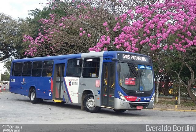 Litorânea Transportes Coletivos 82.604 na cidade de São José dos Campos, São Paulo, Brasil, por Everaldo Bordini. Número da foto: #5169359.