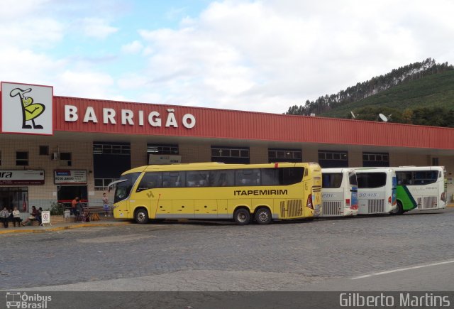 Viação Itapemirim 60773 na cidade de Manhuaçu, Minas Gerais, Brasil, por Gilberto Martins. ID da foto: 5240318.