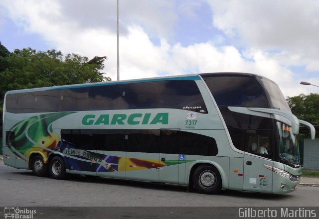 Viação Garcia 7317 na cidade de São Paulo, São Paulo, Brasil, por Gilberto Martins. ID da foto: 5172888.