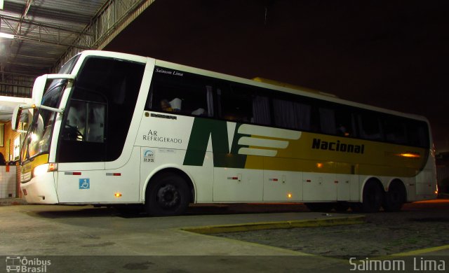 Viação Nacional 12960 na cidade de Viana, Espírito Santo, Brasil, por Saimom  Lima. Número da foto: #5173084.