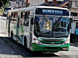 Viação Na Montanha 8021 na cidade de Campos do Jordão, São Paulo, Brasil, por Marcos Henrique Vieira da Silva. Número da foto: #:id.