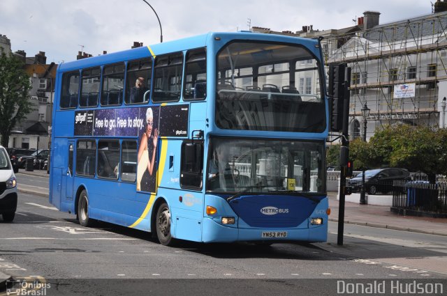 Metrobus 6475 na cidade de , por Donald Hudson. ID da foto: 5174372.